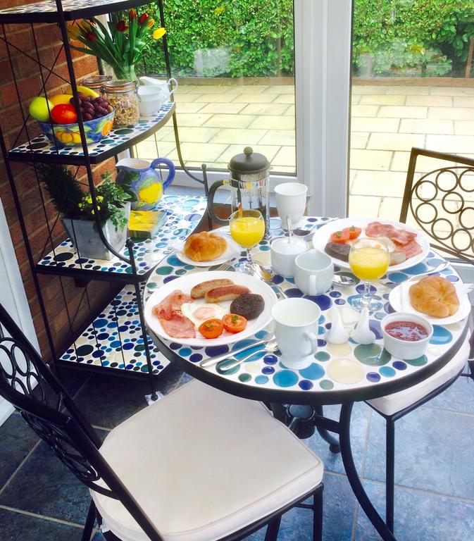 Stepping Stones B&B Лимингтън Екстериор снимка